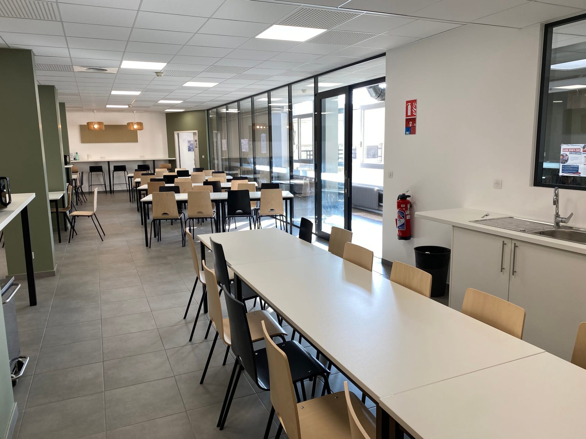 Exemple d’aménagement de bureaux professionnels réalisé par BTCE à Mulhouse